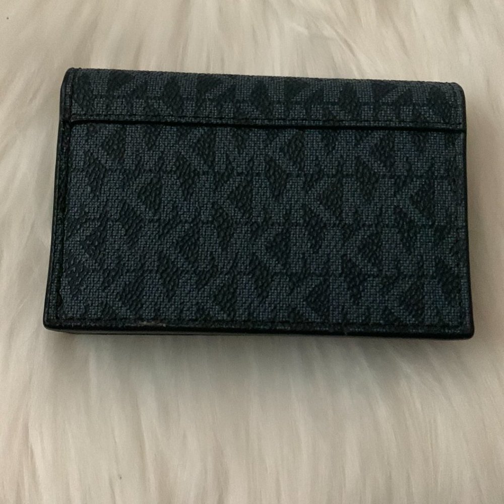 MICHAEL KORS  Cooper Logo Accordion Card Case in Admiral Blue - Picture 3 of 4